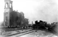 H�meenlinnan rautatieasema palaa