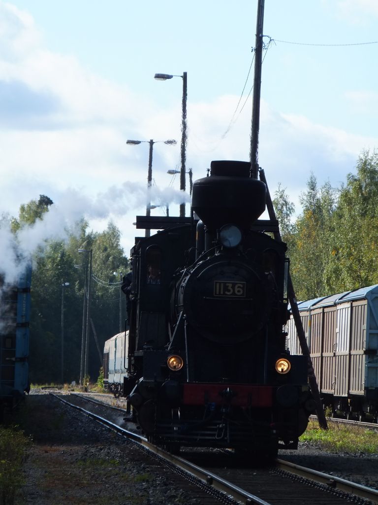 Tk3-höyryveturi Valkeakoskella